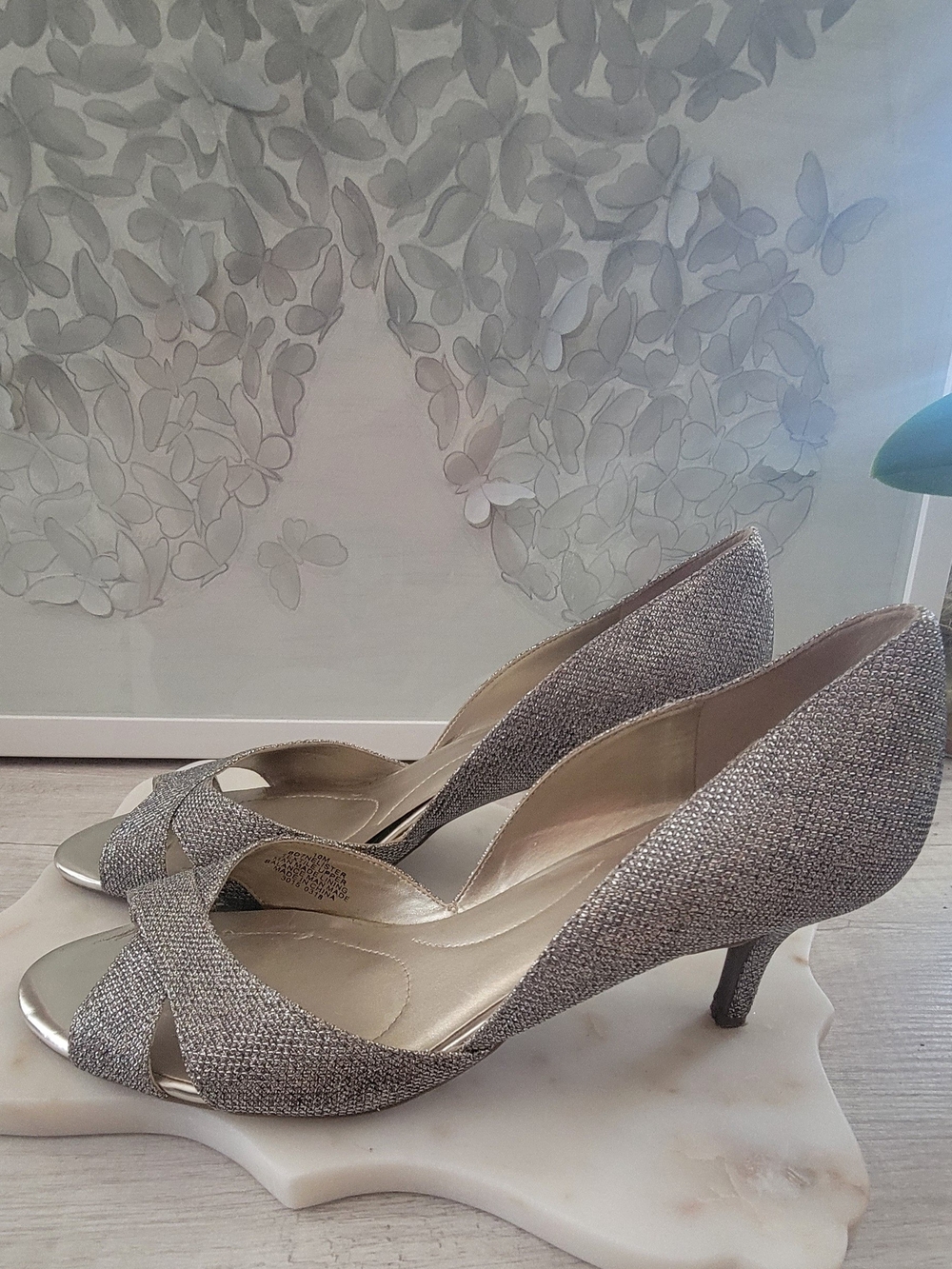 Bandolino Silver Glitter Cross-Strap Peep-Toe Kitten Heels